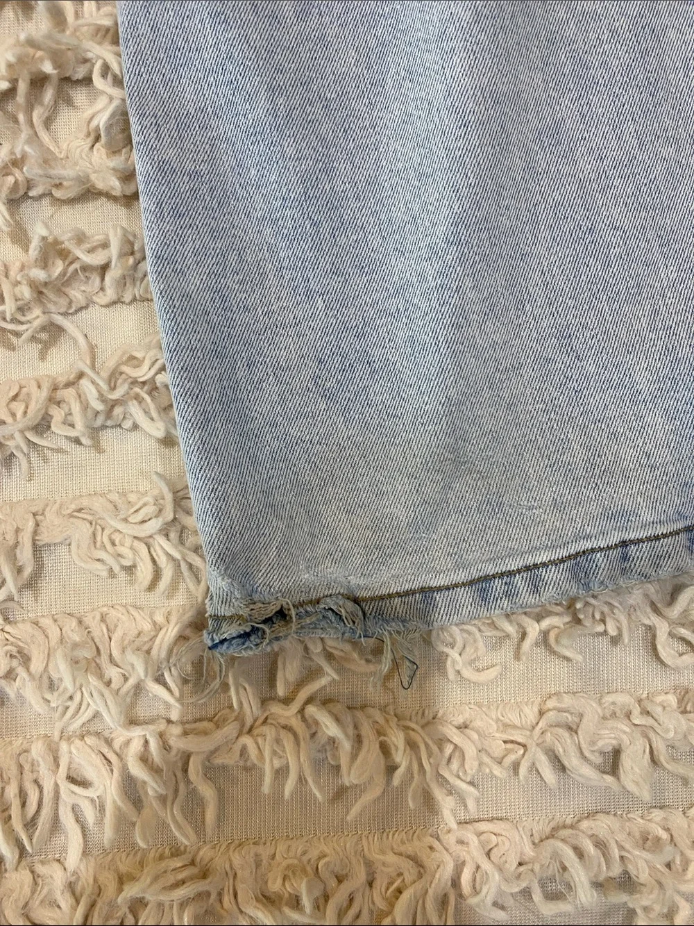 4/$20 no boundaries light wash jeans